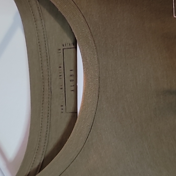 Local motion t-shirt - Picture 3 of 4